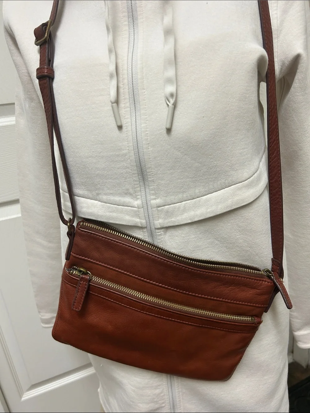 margot Leather Crossbody in Warm Chestnut